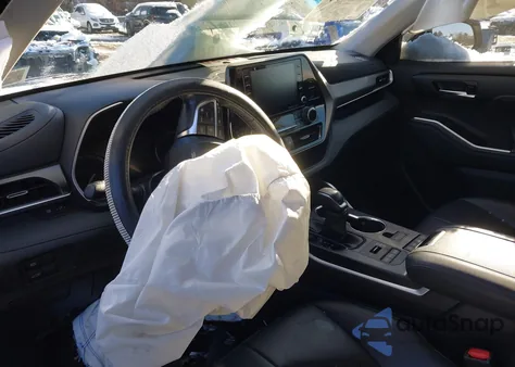 2021 Toyota Highlander Xle из США, поврежденный, VIN 5TDGZRBH5MS084959